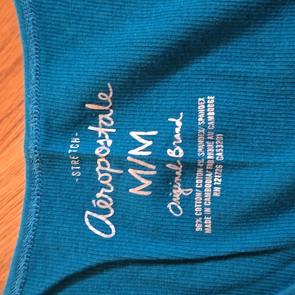 Tank Tops - Picture 2 of 4